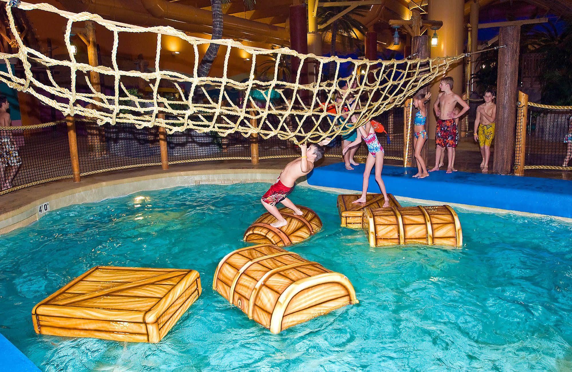 Castaway Bay By Cedar Point Resorts Sandusky Exterior foto